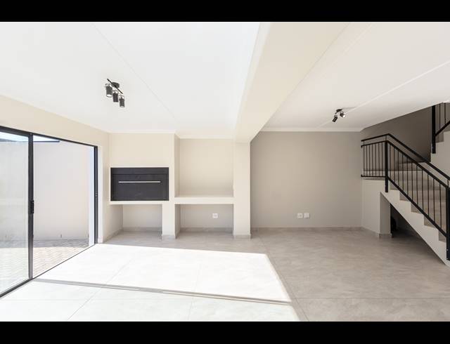 3 BEDROOM HOUSE TO LET IN BRACKENFELL SOUTH